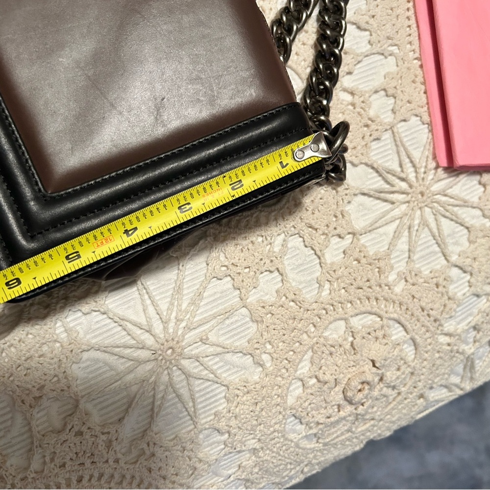 Luxury Two-Tone Leather Shoulder Bag aged hardware - Picture 11 of 11